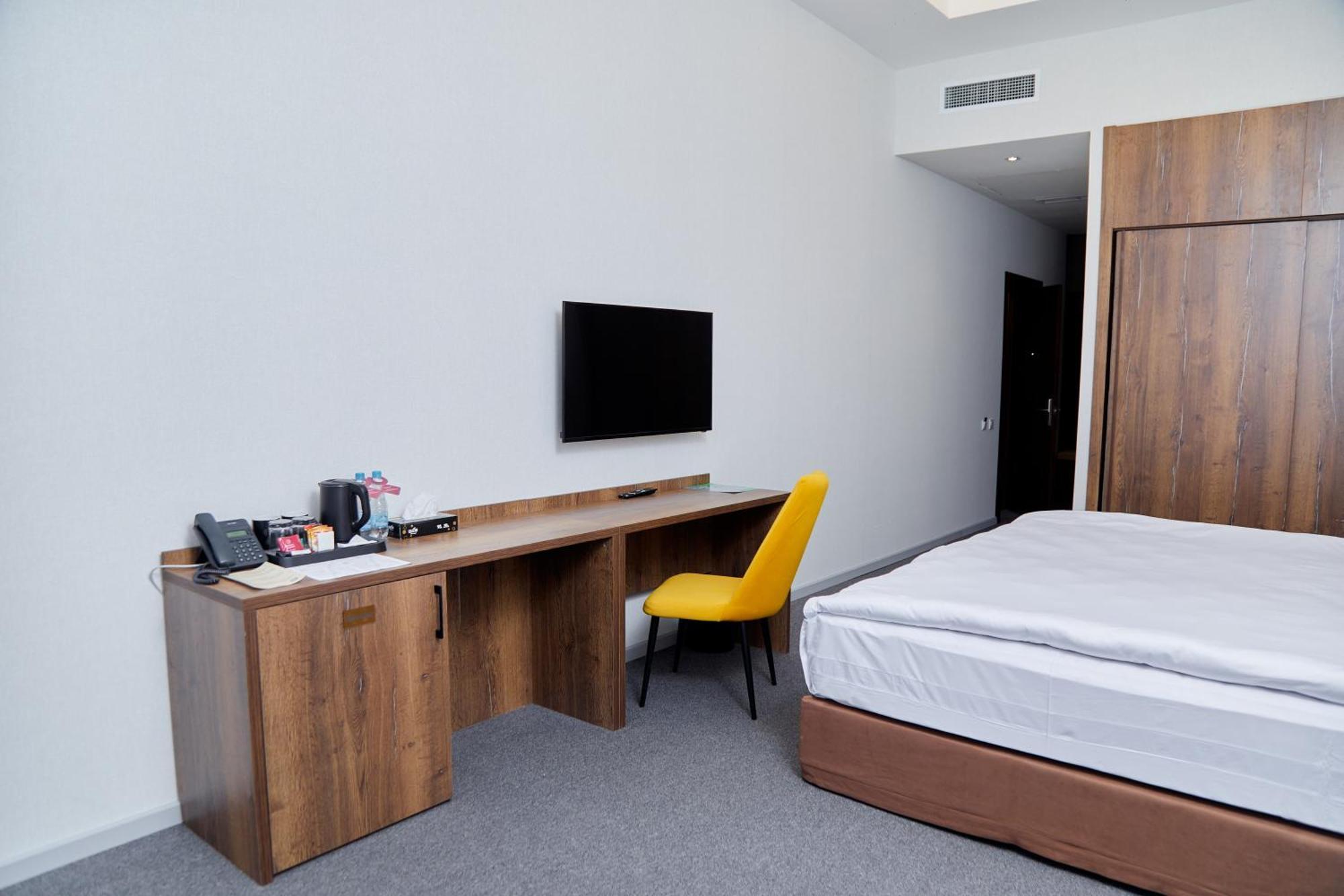 Grand Plaza Hotel Samarkand Bagian luar foto