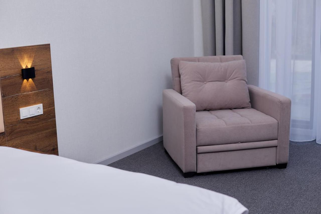 Grand Plaza Hotel Samarkand Bagian luar foto