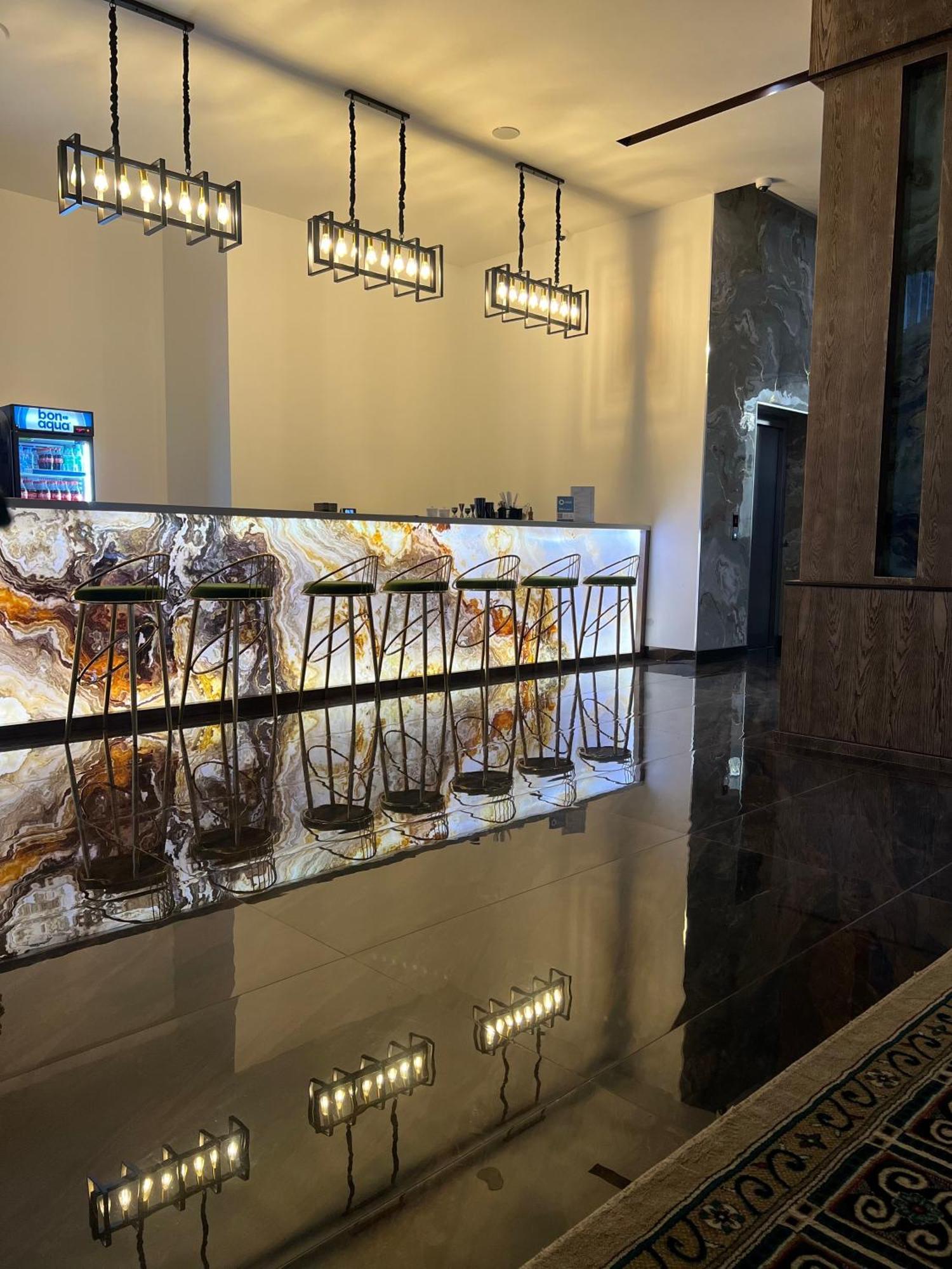 Grand Plaza Hotel Samarkand Bagian luar foto